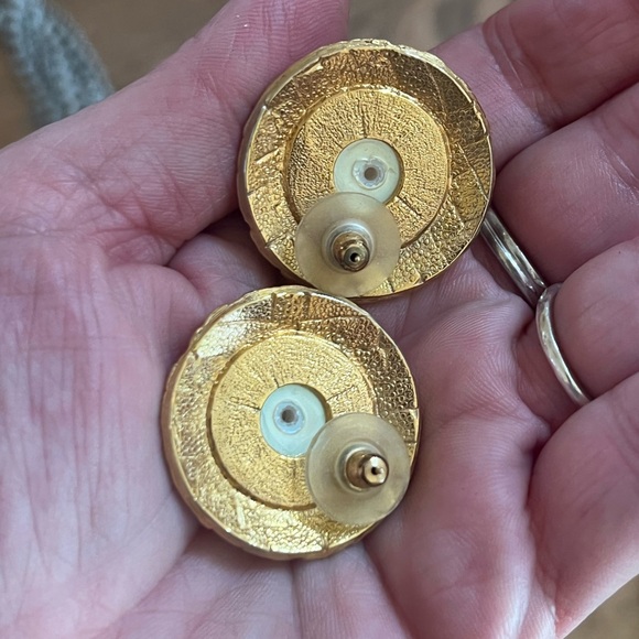 Elegant Black and Gold/Silver Jewelry Bundle - Picture 14 of 16